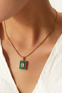 Square Pendant Twisted Chain Necklace