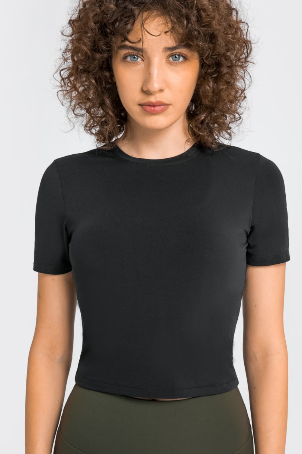 Round Neck Short Sleeve Yoga Tee - ONYX ASHE