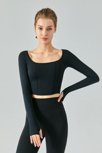 Seam Detail Thumbhole Sleeve Cropped Sports Top - ONYX ASHE