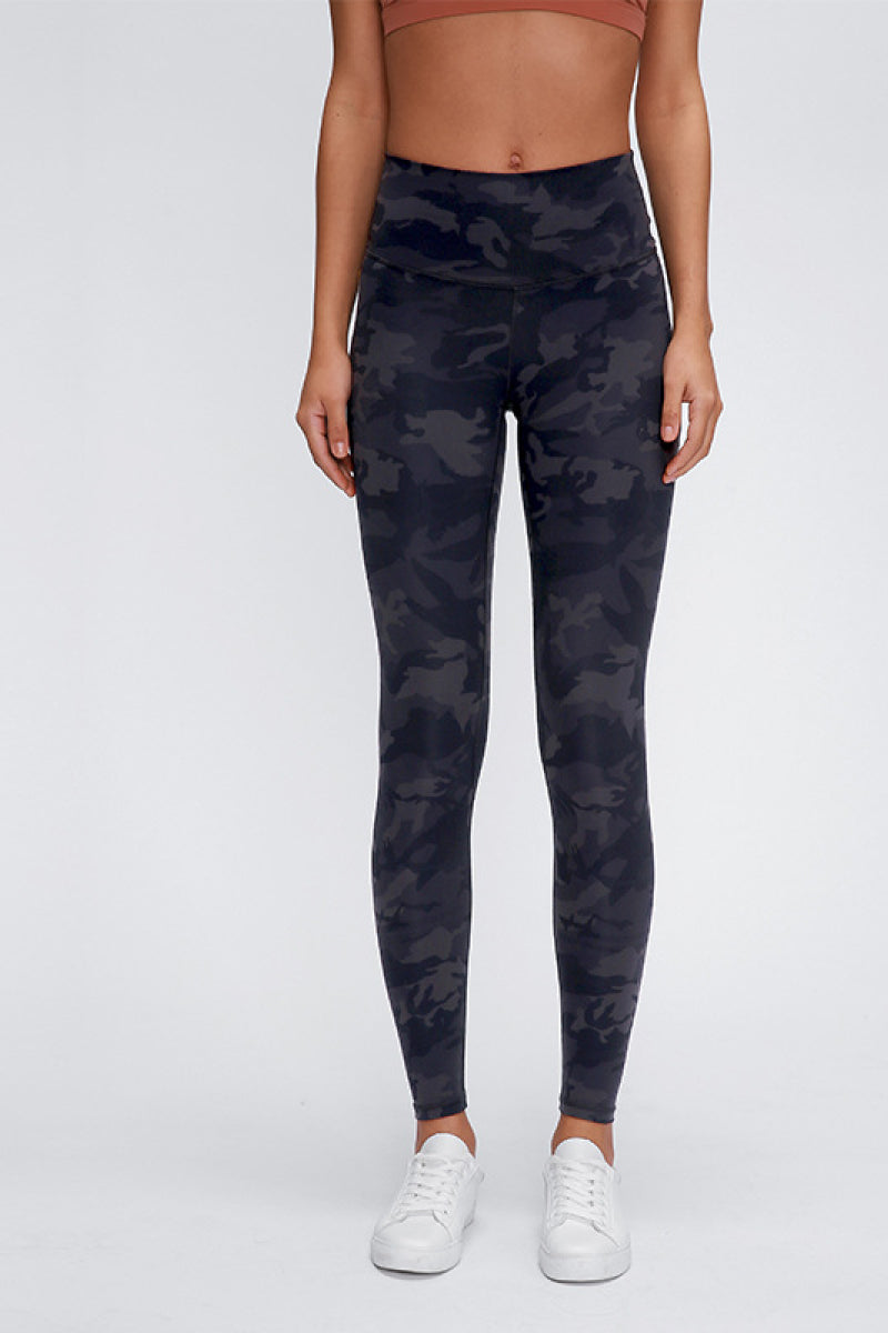 Wide Seamless Band Waist Sports Leggings - ONYX ASHE