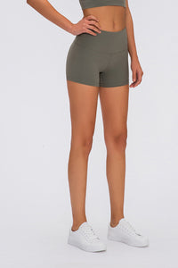 Stitch Active Shorts - ONYX ASHE