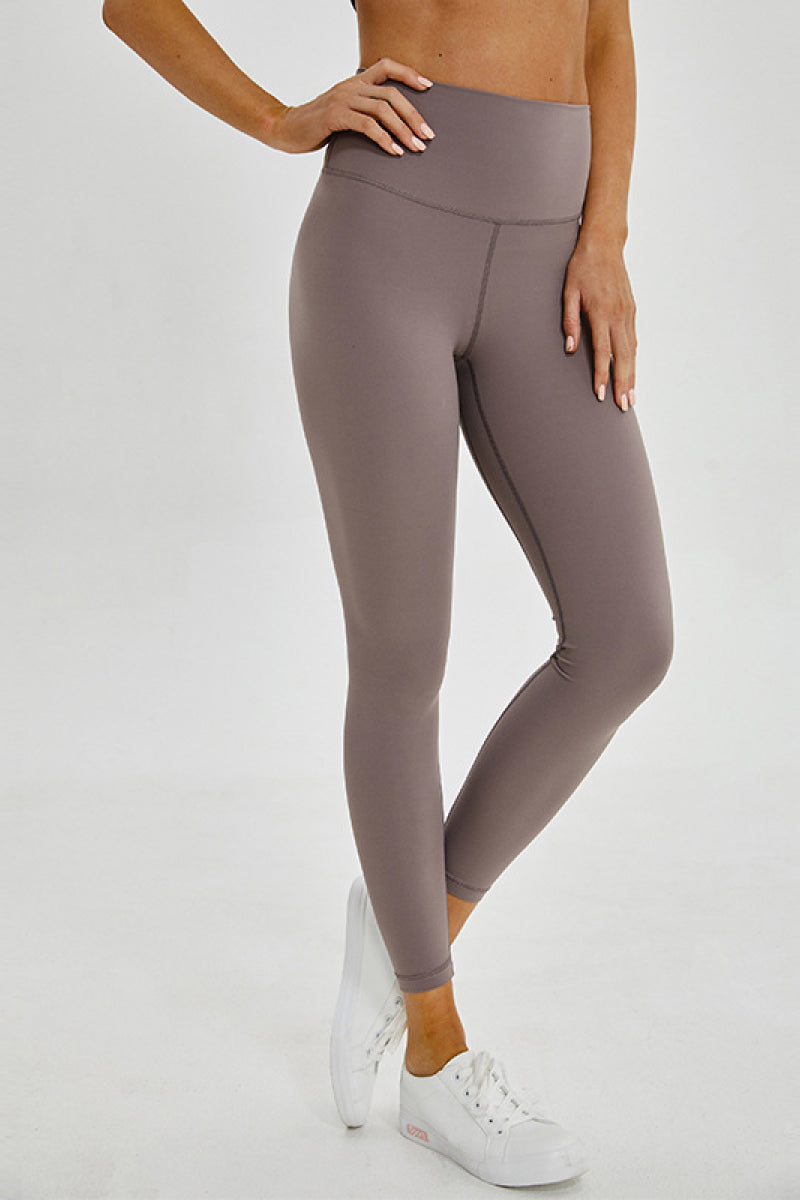 Wide Seamless Band Waist Sports Leggings - ONYX ASHE